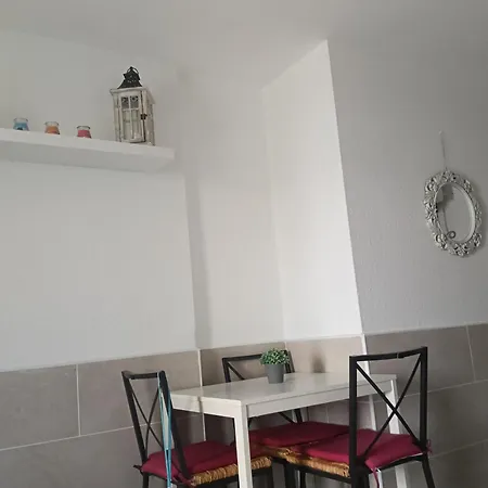 Puerta Del Sol Apartment